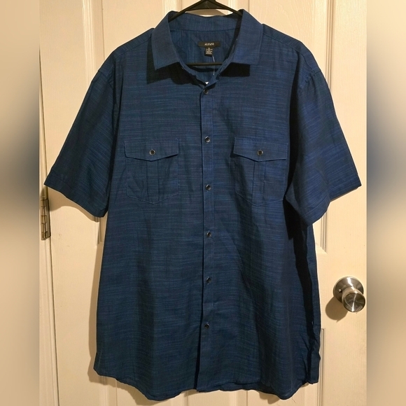 Alfani Men's Blue Warren Textured‎ Button Up Short Sleeve Shirt NWT Size XL - Picture 2 of 8